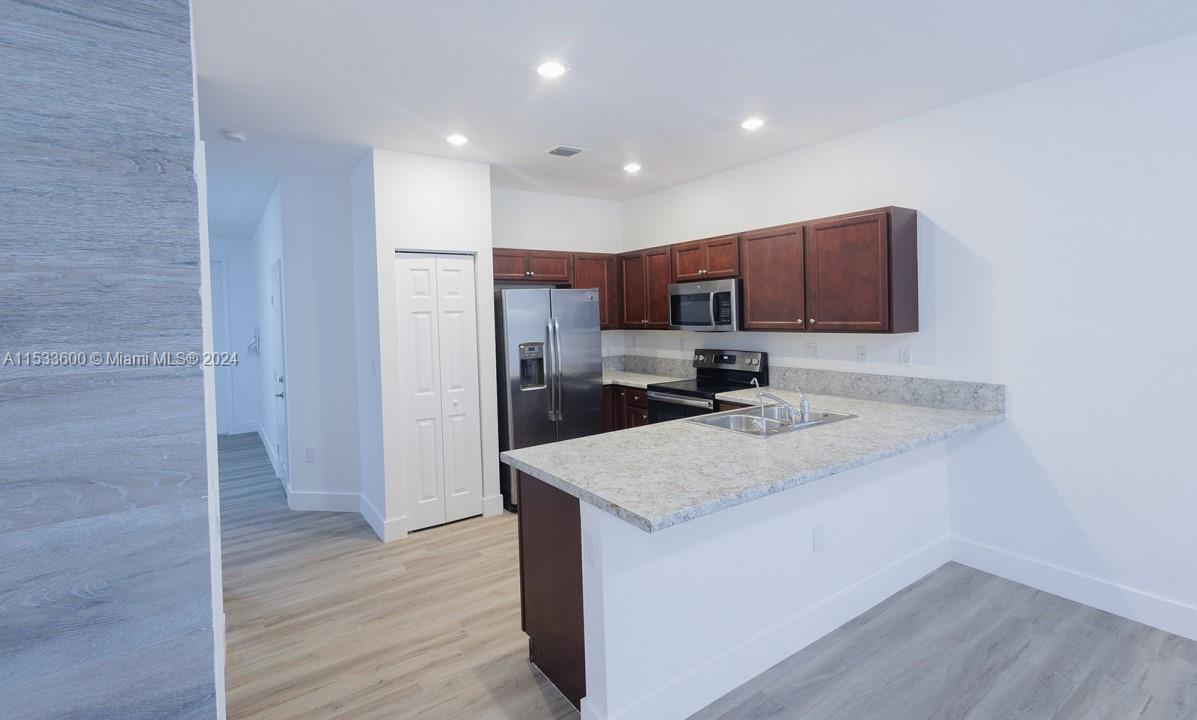 151 SE 34th Ave 151, Homestead, Florida 33033, 3 Bedrooms Bedrooms, ,2 BathroomsBathrooms,Residential,For Sale,151 SE 34th Ave 151,A11533600