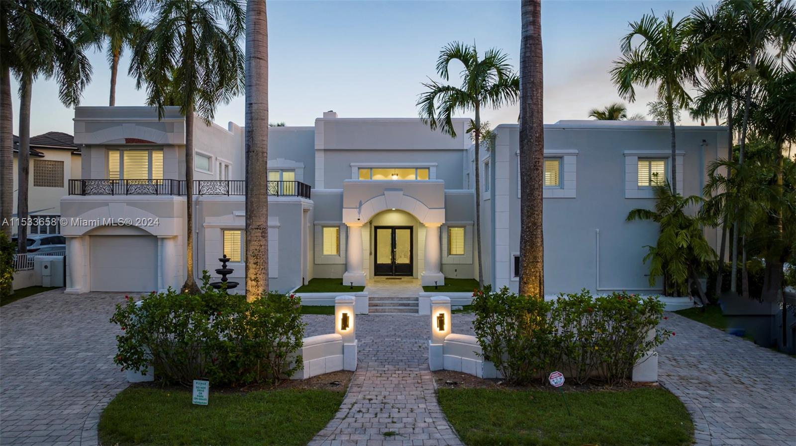 929 Southlake Dr, Hollywood, FL, 33019 United States, 8 Bedrooms Bedrooms, ,6 BathroomsBathrooms,Residential,For Sale,Southlake Dr,A11533658