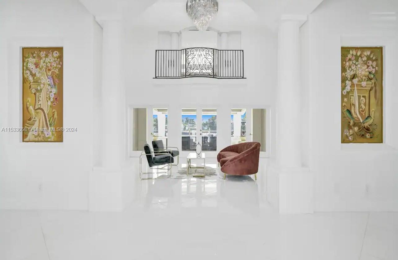 929 Southlake Dr, Hollywood, FL, 33019 United States, 8 Bedrooms Bedrooms, ,6 BathroomsBathrooms,Residential,For Sale,Southlake Dr,A11533658