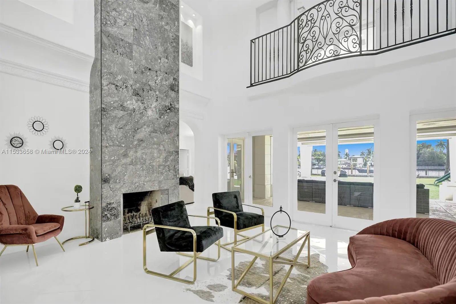 929 Southlake Dr, Hollywood, FL, 33019 United States, 8 Bedrooms Bedrooms, ,6 BathroomsBathrooms,Residential,For Sale,Southlake Dr,A11533658