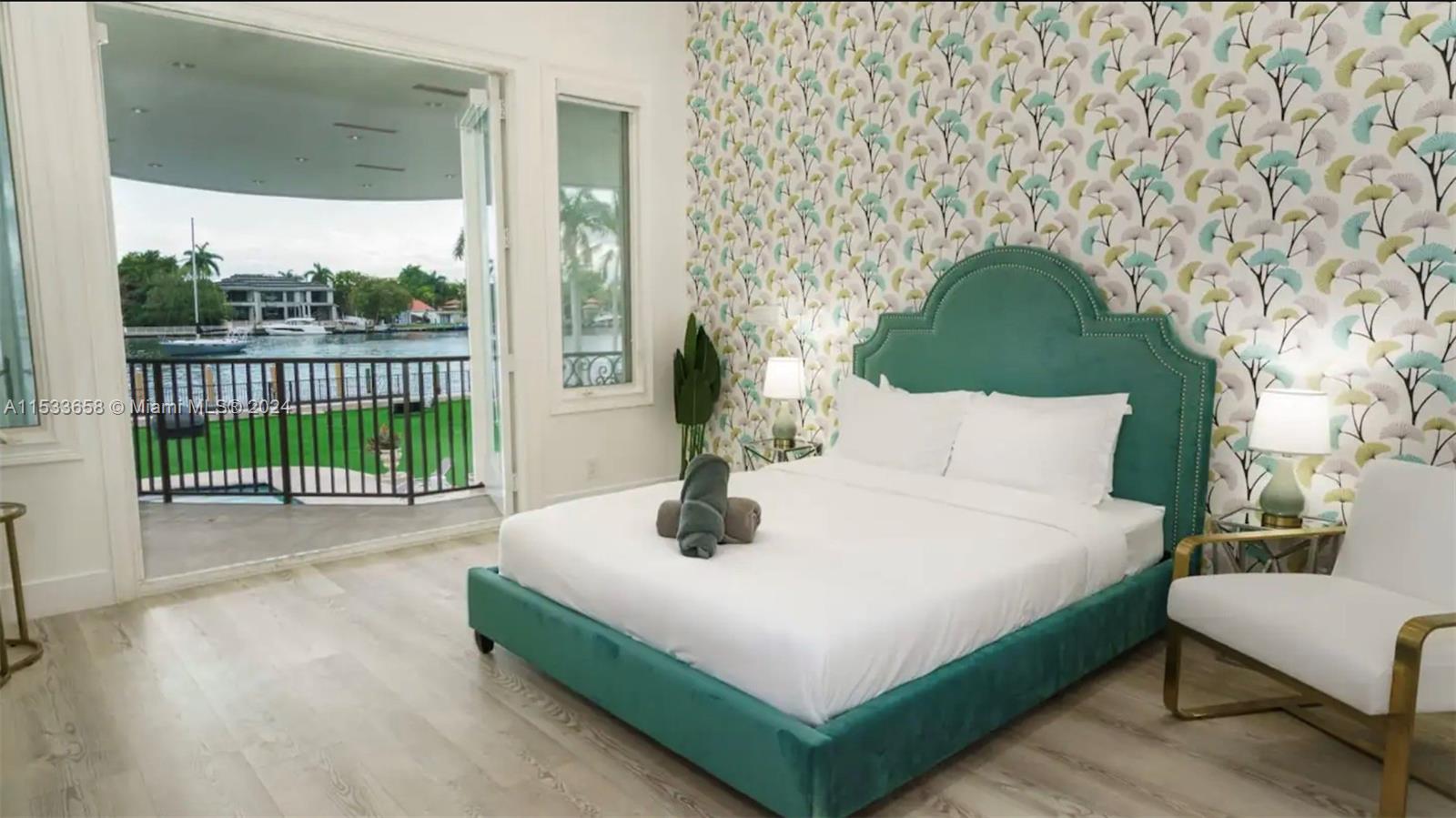 929 Southlake Dr, Hollywood, FL, 33019 United States, 8 Bedrooms Bedrooms, ,6 BathroomsBathrooms,Residential,For Sale,Southlake Dr,A11533658