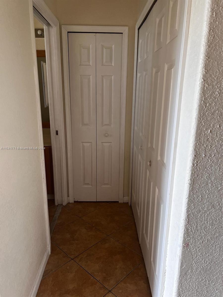 2612 SE 15th Pl 325, Homestead, Florida 33035, 3 Bedrooms Bedrooms, ,2 BathroomsBathrooms,Residentiallease,For Rent,2612 SE 15th Pl 325,A11531771