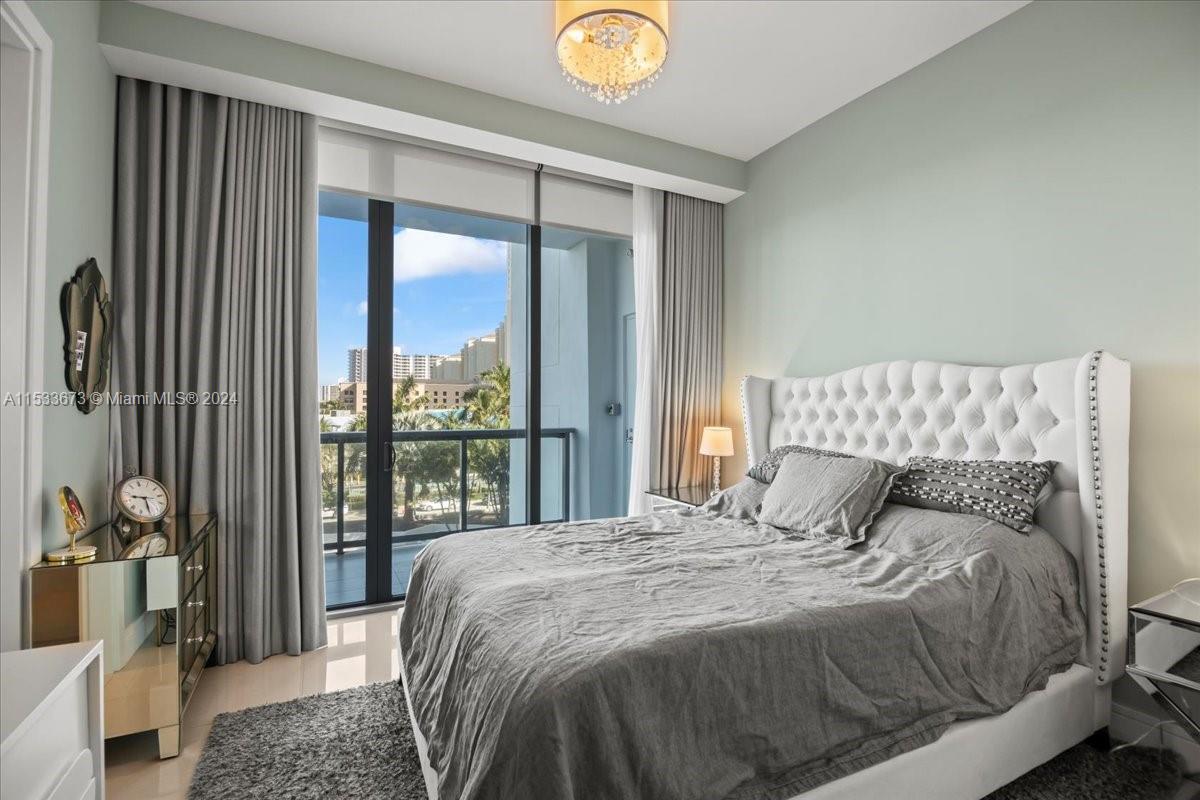 3250 NE 188th St 305, Aventura, Florida 33180, 3 Bedrooms Bedrooms, ,5 BathroomsBathrooms,Residentiallease,For Rent,3250 NE 188th St 305,A11533673