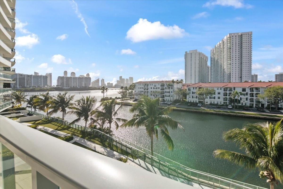 3250 NE 188th St 305, Aventura, Florida 33180, 3 Bedrooms Bedrooms, ,5 BathroomsBathrooms,Residentiallease,For Rent,3250 NE 188th St 305,A11533673