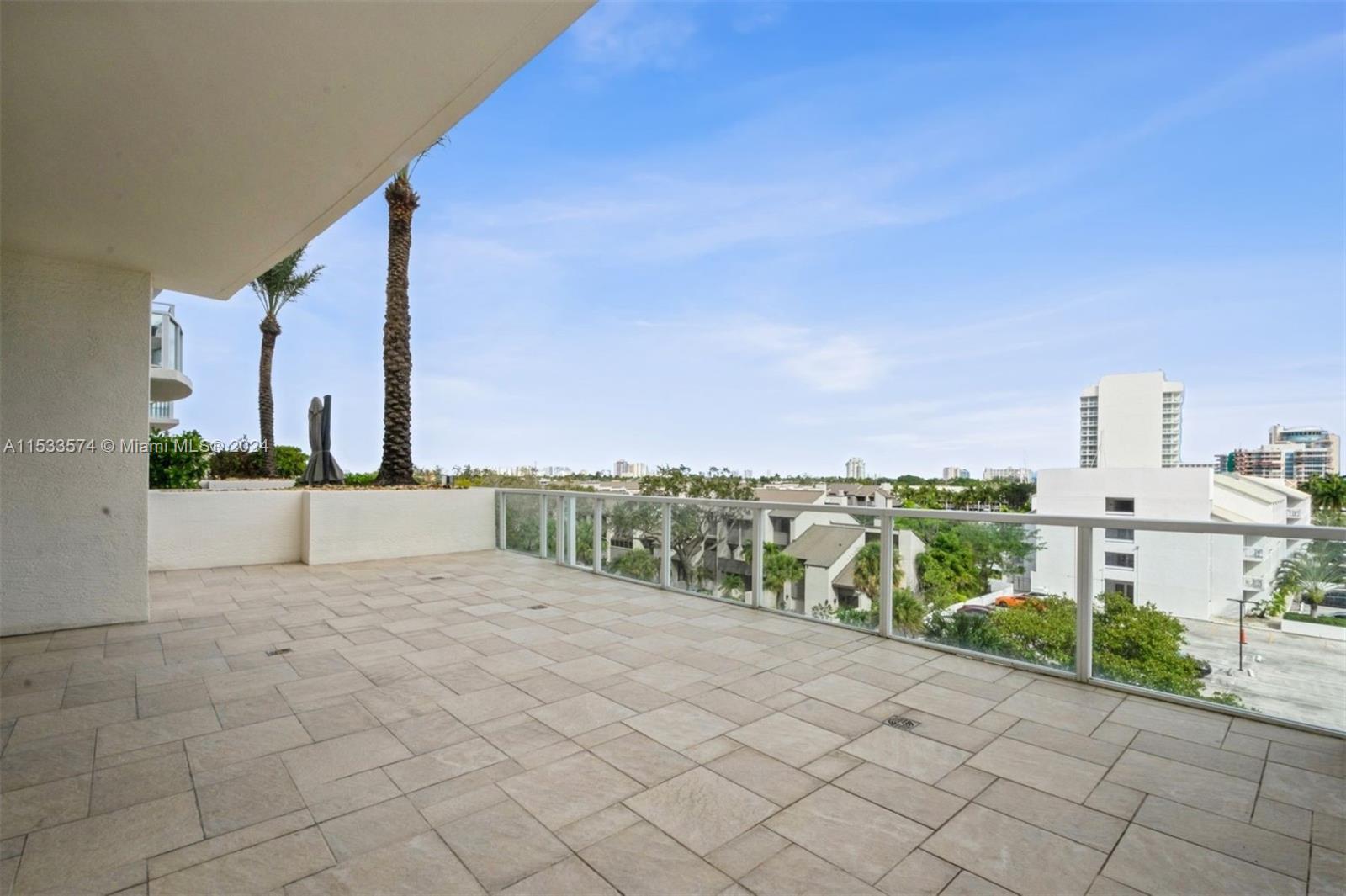 1819 17th St, Fort Lauderdale, FL, 33316 United States, 2 Bedrooms Bedrooms, ,2 BathroomsBathrooms,Residential,For Sale,17th St,A11533574