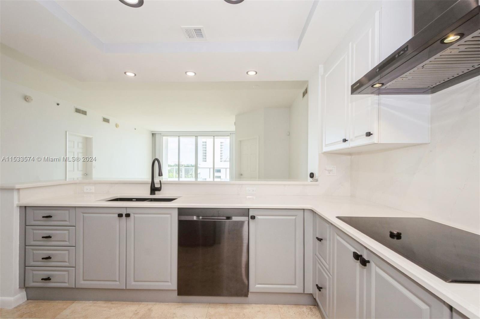 1819 17th St, Fort Lauderdale, FL, 33316 United States, 2 Bedrooms Bedrooms, ,2 BathroomsBathrooms,Residential,For Sale,17th St,A11533574