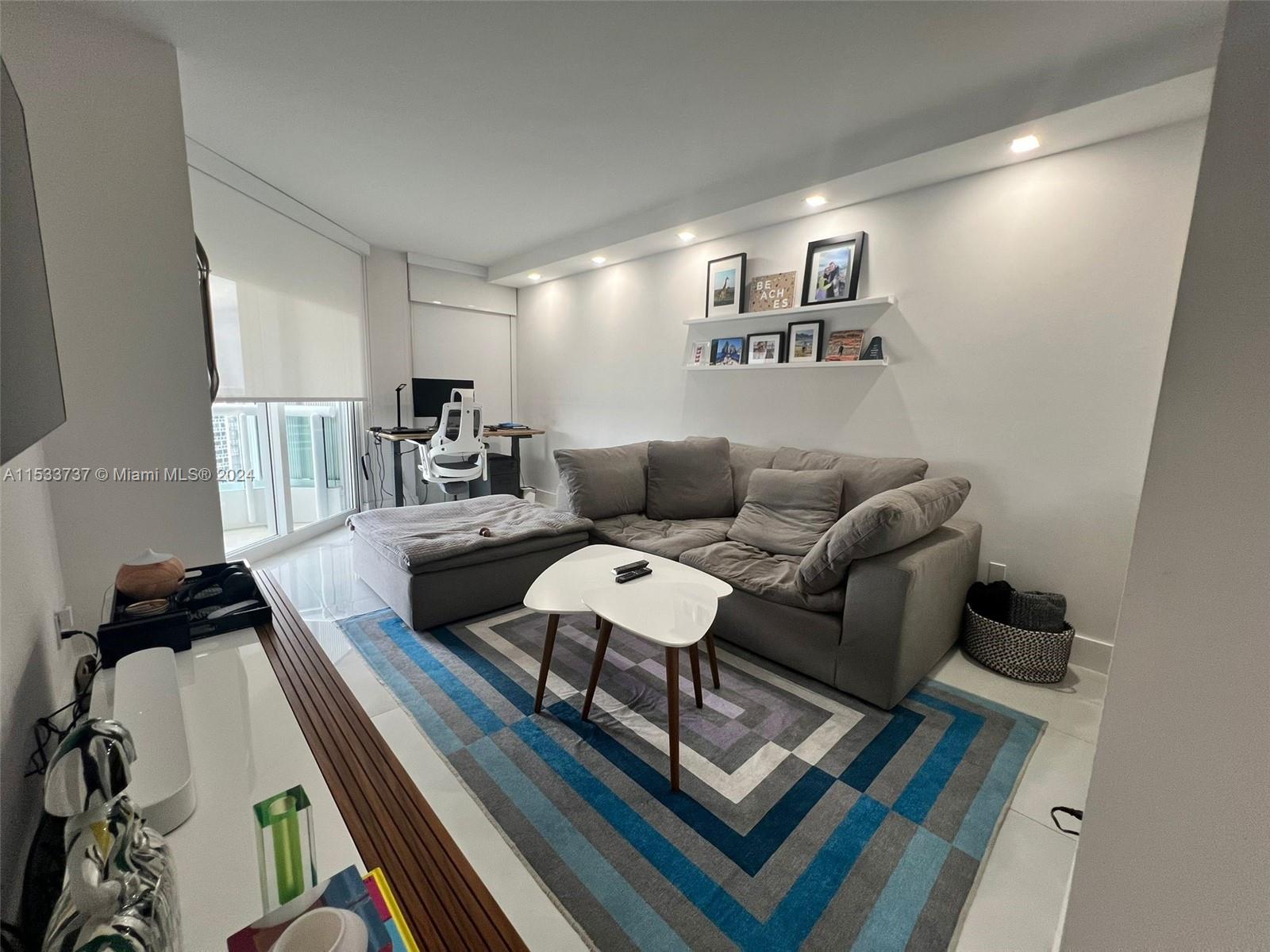 21055 NE Yacht Club Dr 2204, Aventura, Florida 33180, 2 Bedrooms Bedrooms, ,2 BathroomsBathrooms,Residential,For Sale,21055 NE Yacht Club Dr 2204,A11533737