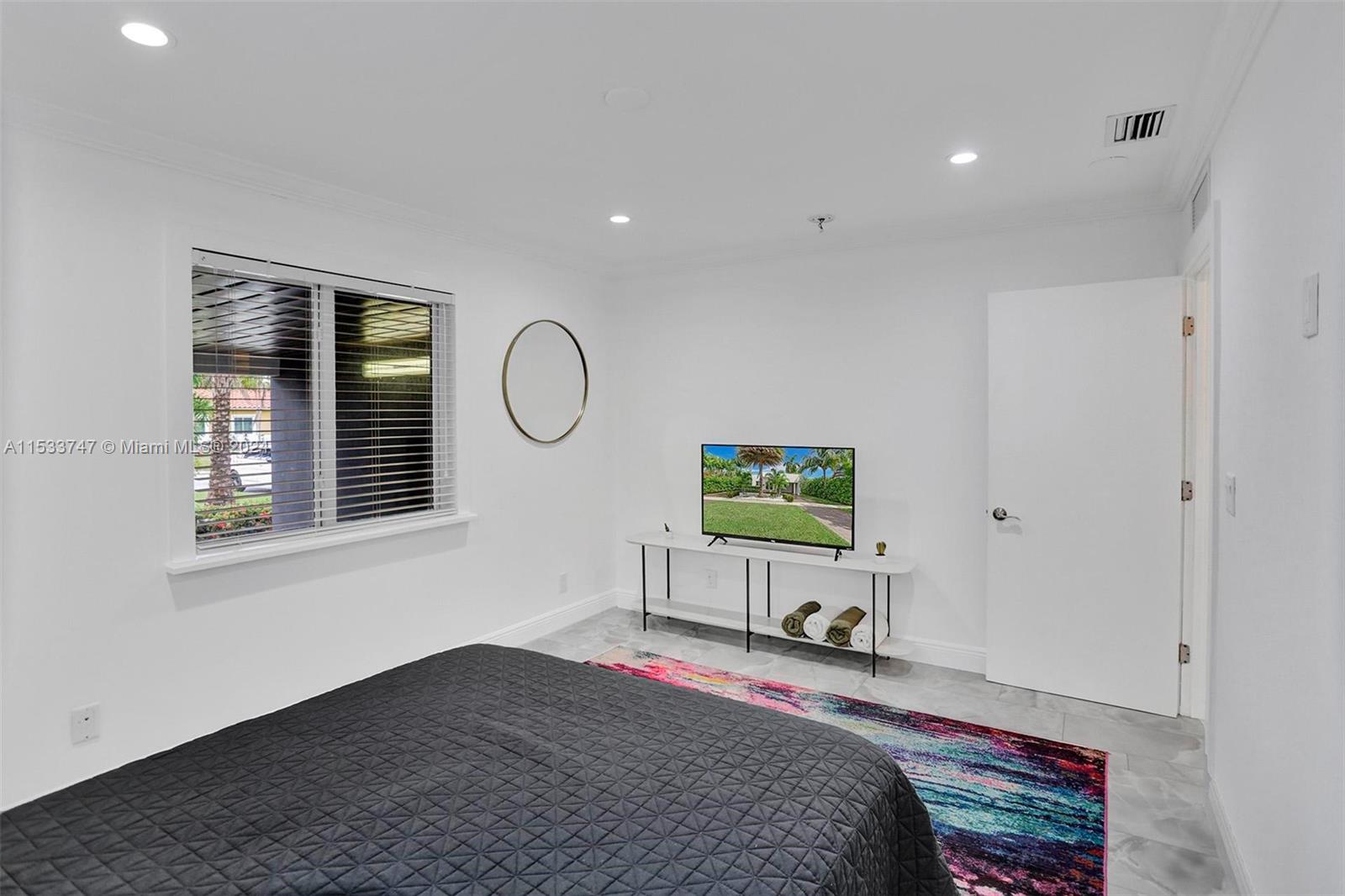 1527 Moffett St, Hollywood, Florida 33020, 4 Bedrooms Bedrooms, ,2 BathroomsBathrooms,Residential,For Sale,1527 Moffett St,A11533747