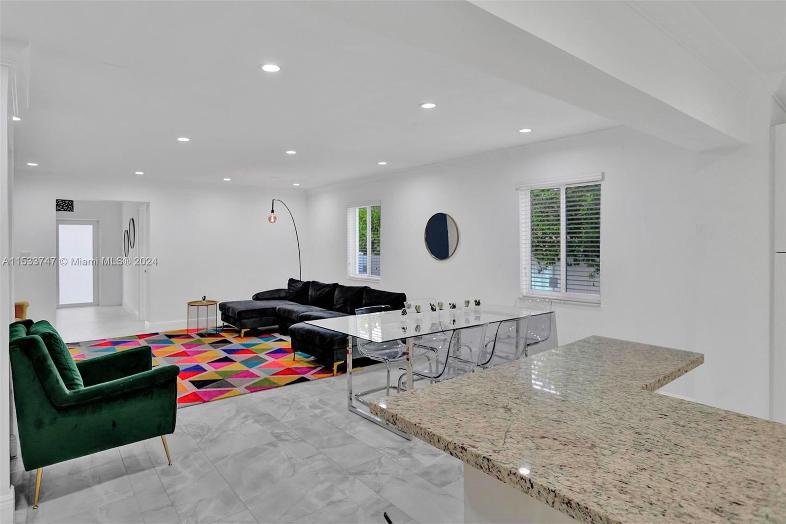 1527 Moffett St, Hollywood, Florida 33020, 4 Bedrooms Bedrooms, ,2 BathroomsBathrooms,Residential,For Sale,1527 Moffett St,A11533747