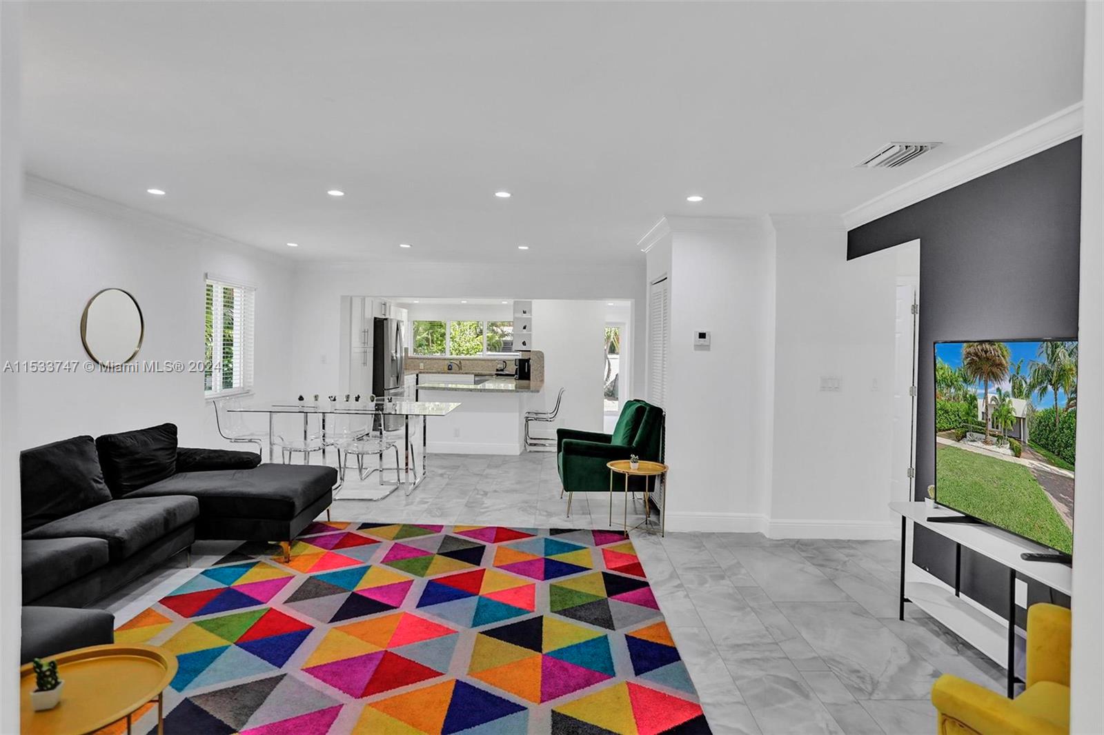 1527 Moffett St, Hollywood, Florida 33020, 4 Bedrooms Bedrooms, ,2 BathroomsBathrooms,Residential,For Sale,1527 Moffett St,A11533747