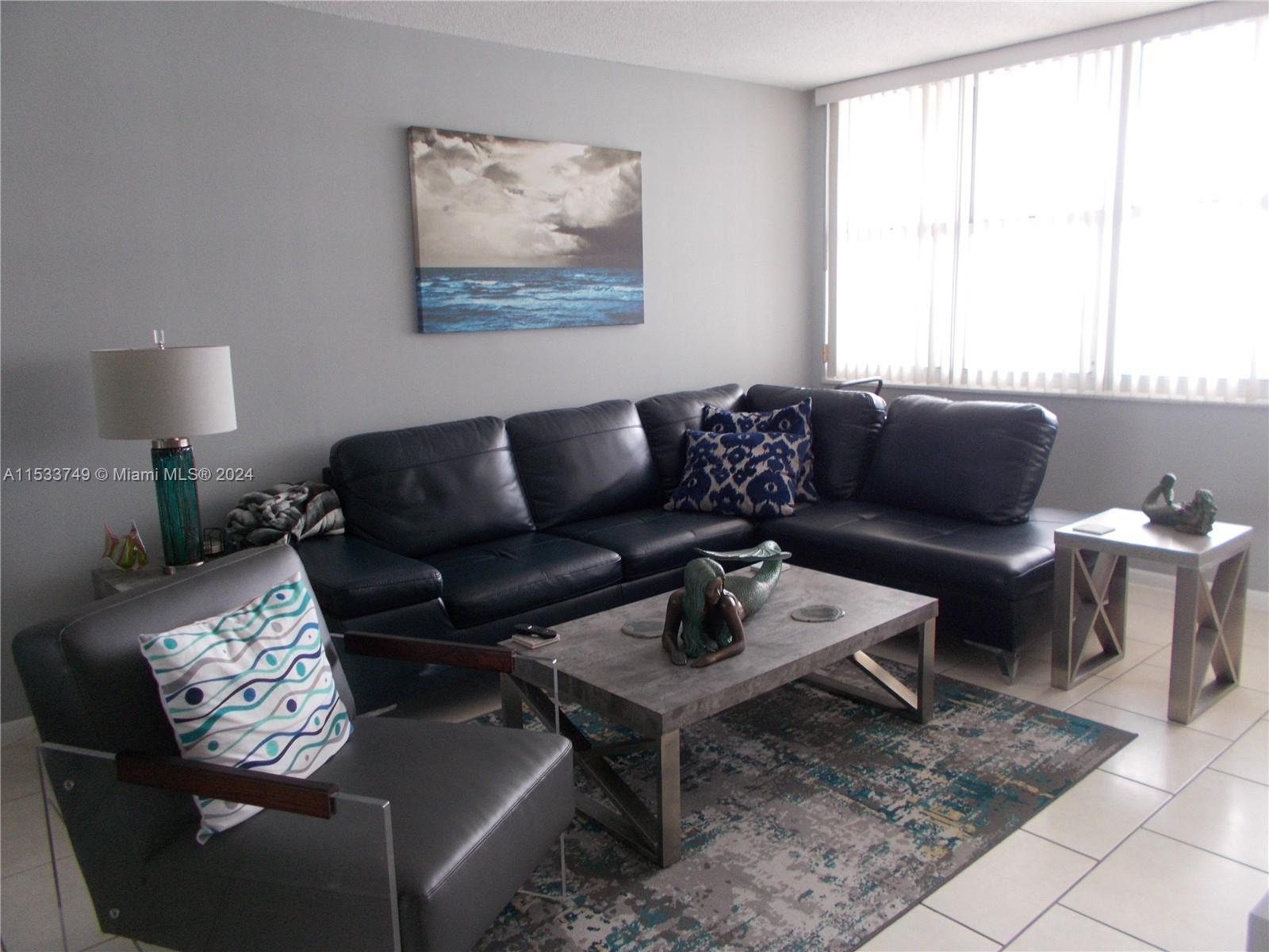 1825 S Ocean Dr 1006, Hallandale Beach, Florida 33009, 1 Bedroom Bedrooms, ,1 BathroomBathrooms,Residentiallease,For Rent,1825 S Ocean Dr 1006,A11533749