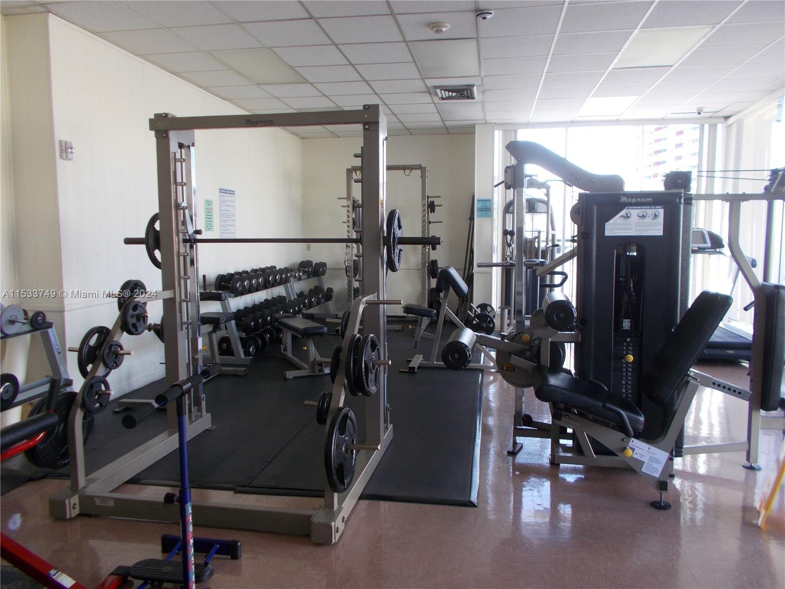 1825 S Ocean Dr 1006, Hallandale Beach, Florida 33009, 1 Bedroom Bedrooms, ,1 BathroomBathrooms,Residentiallease,For Rent,1825 S Ocean Dr 1006,A11533749