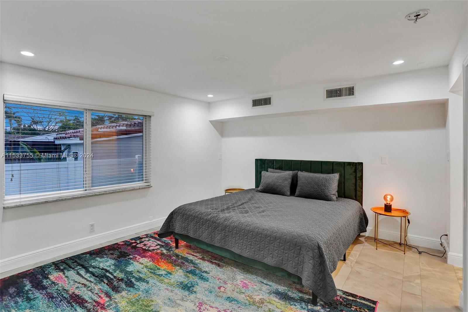 1527 Moffett St 1, Hollywood, Florida 33020, 4 Bedrooms Bedrooms, ,2 BathroomsBathrooms,Residentiallease,For Rent,1527 Moffett St 1,A11533755