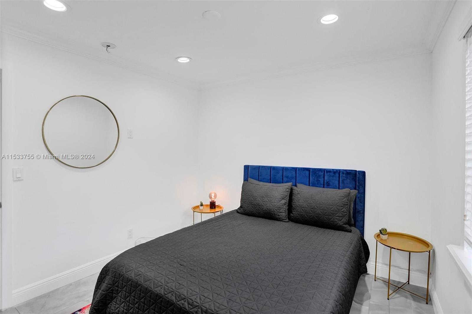 1527 Moffett St 1, Hollywood, Florida 33020, 4 Bedrooms Bedrooms, ,2 BathroomsBathrooms,Residentiallease,For Rent,1527 Moffett St 1,A11533755