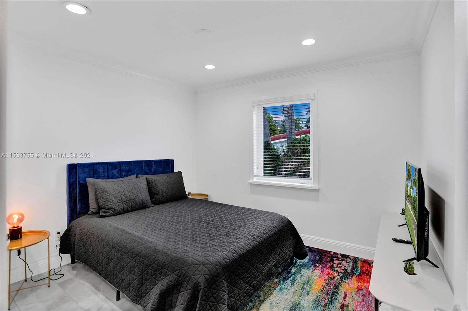 1527 Moffett St 1, Hollywood, Florida 33020, 4 Bedrooms Bedrooms, ,2 BathroomsBathrooms,Residentiallease,For Rent,1527 Moffett St 1,A11533755