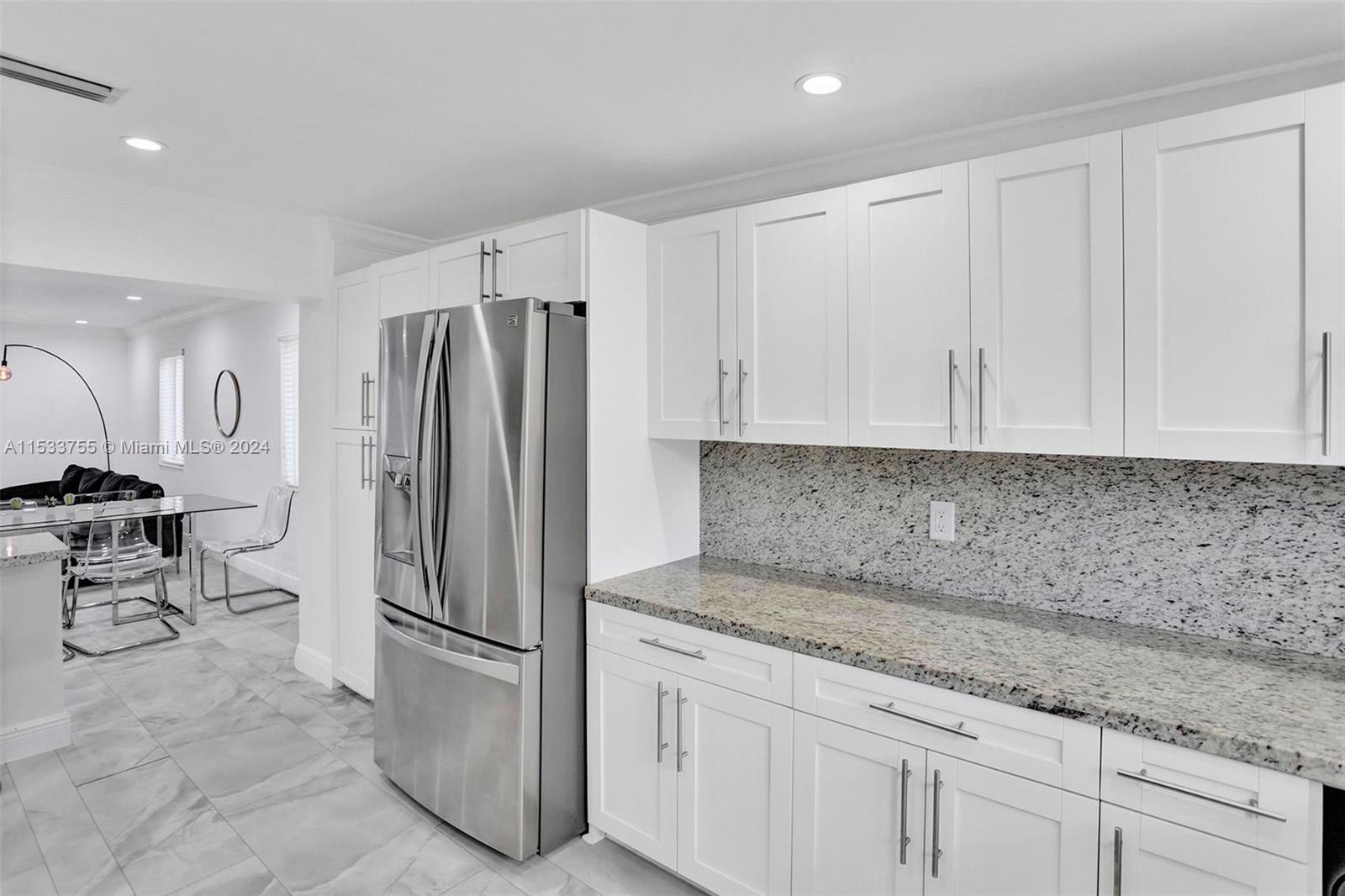 1527 Moffett St 1, Hollywood, Florida 33020, 4 Bedrooms Bedrooms, ,2 BathroomsBathrooms,Residentiallease,For Rent,1527 Moffett St 1,A11533755