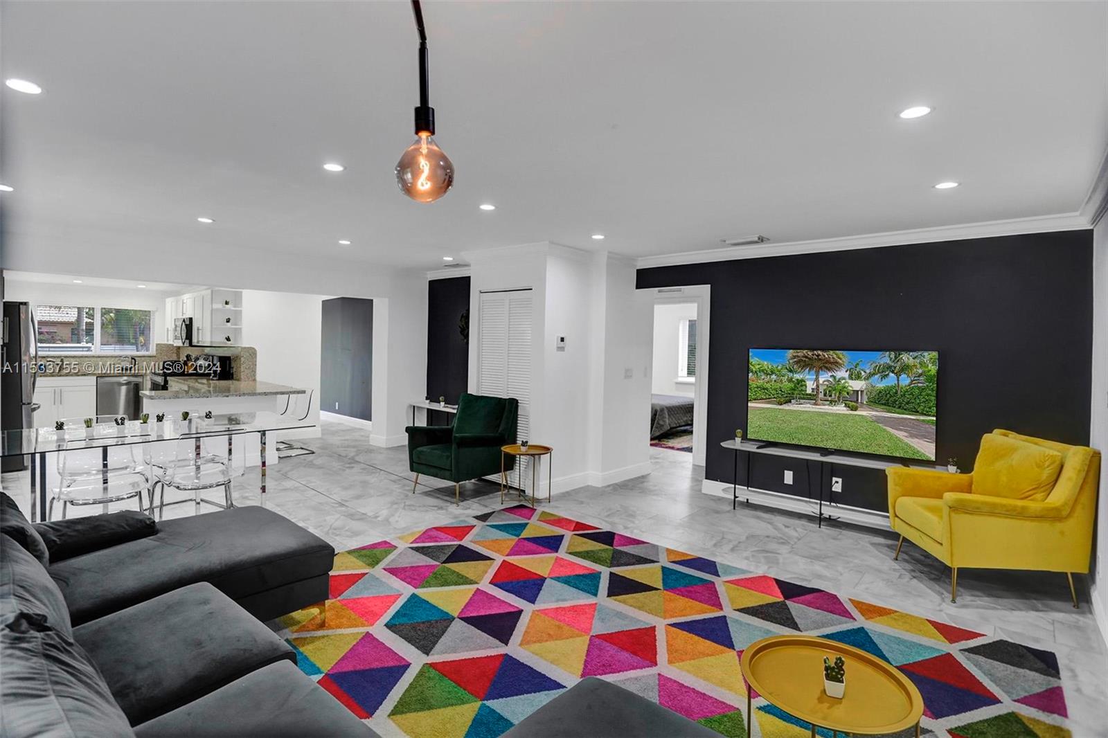 1527 Moffett St 1, Hollywood, Florida 33020, 4 Bedrooms Bedrooms, ,2 BathroomsBathrooms,Residentiallease,For Rent,1527 Moffett St 1,A11533755