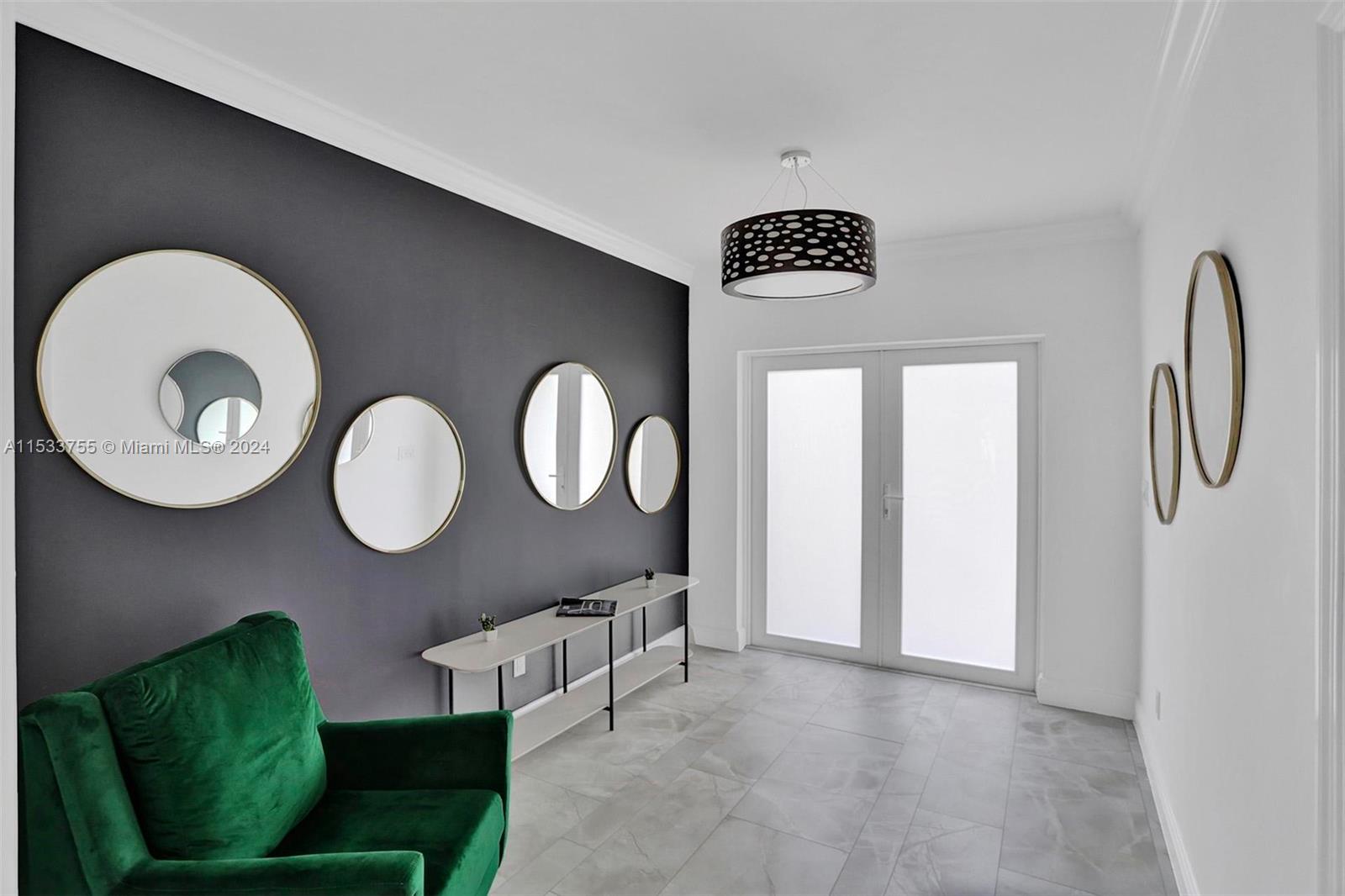 1527 Moffett St 1, Hollywood, Florida 33020, 4 Bedrooms Bedrooms, ,2 BathroomsBathrooms,Residentiallease,For Rent,1527 Moffett St 1,A11533755