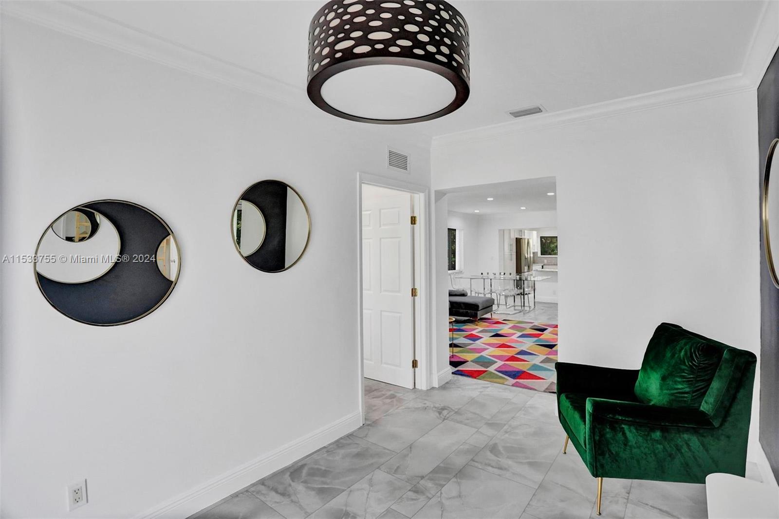 1527 Moffett St 1, Hollywood, Florida 33020, 4 Bedrooms Bedrooms, ,2 BathroomsBathrooms,Residentiallease,For Rent,1527 Moffett St 1,A11533755