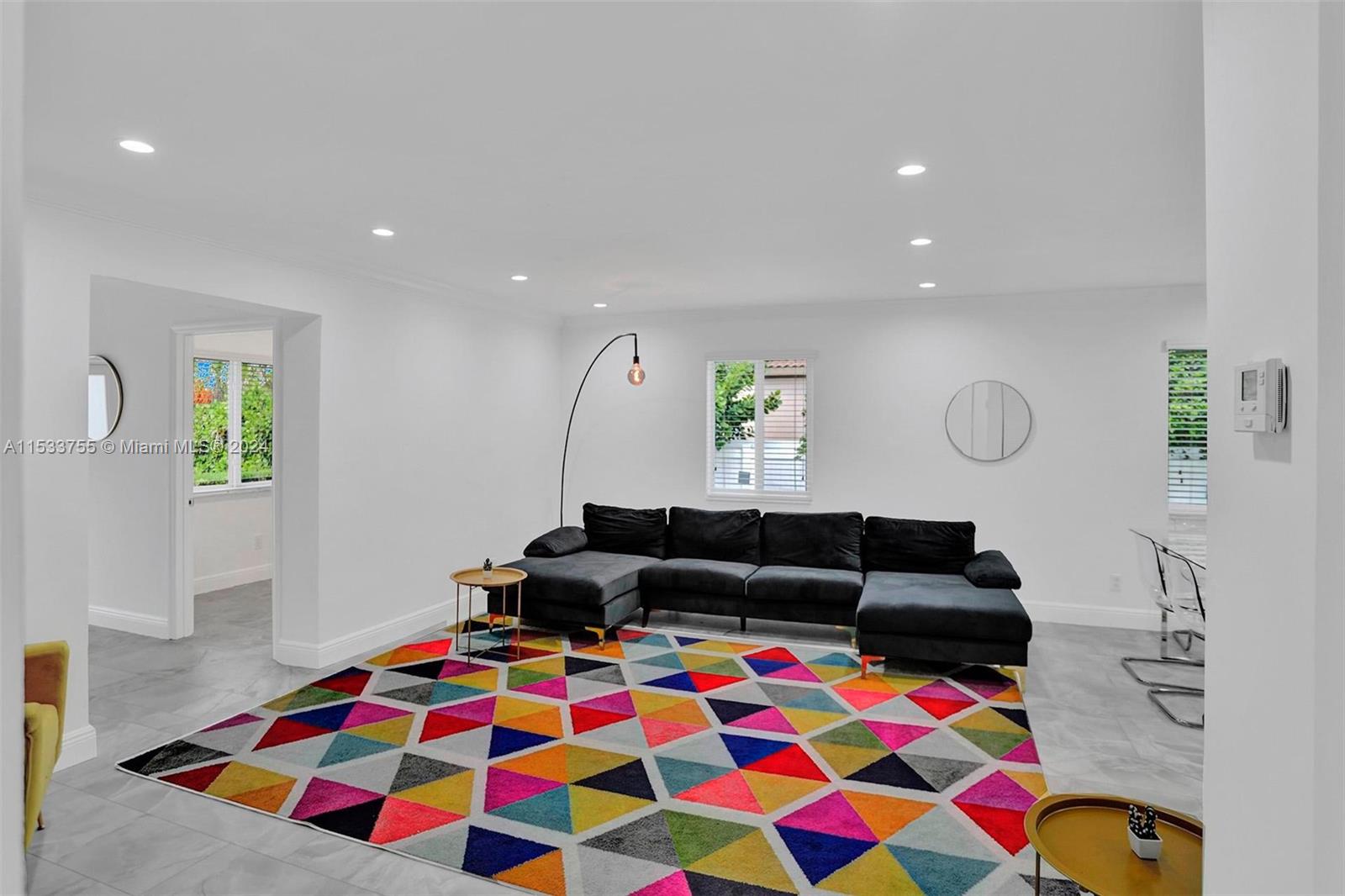 1527 Moffett St 1, Hollywood, Florida 33020, 4 Bedrooms Bedrooms, ,2 BathroomsBathrooms,Residentiallease,For Rent,1527 Moffett St 1,A11533755