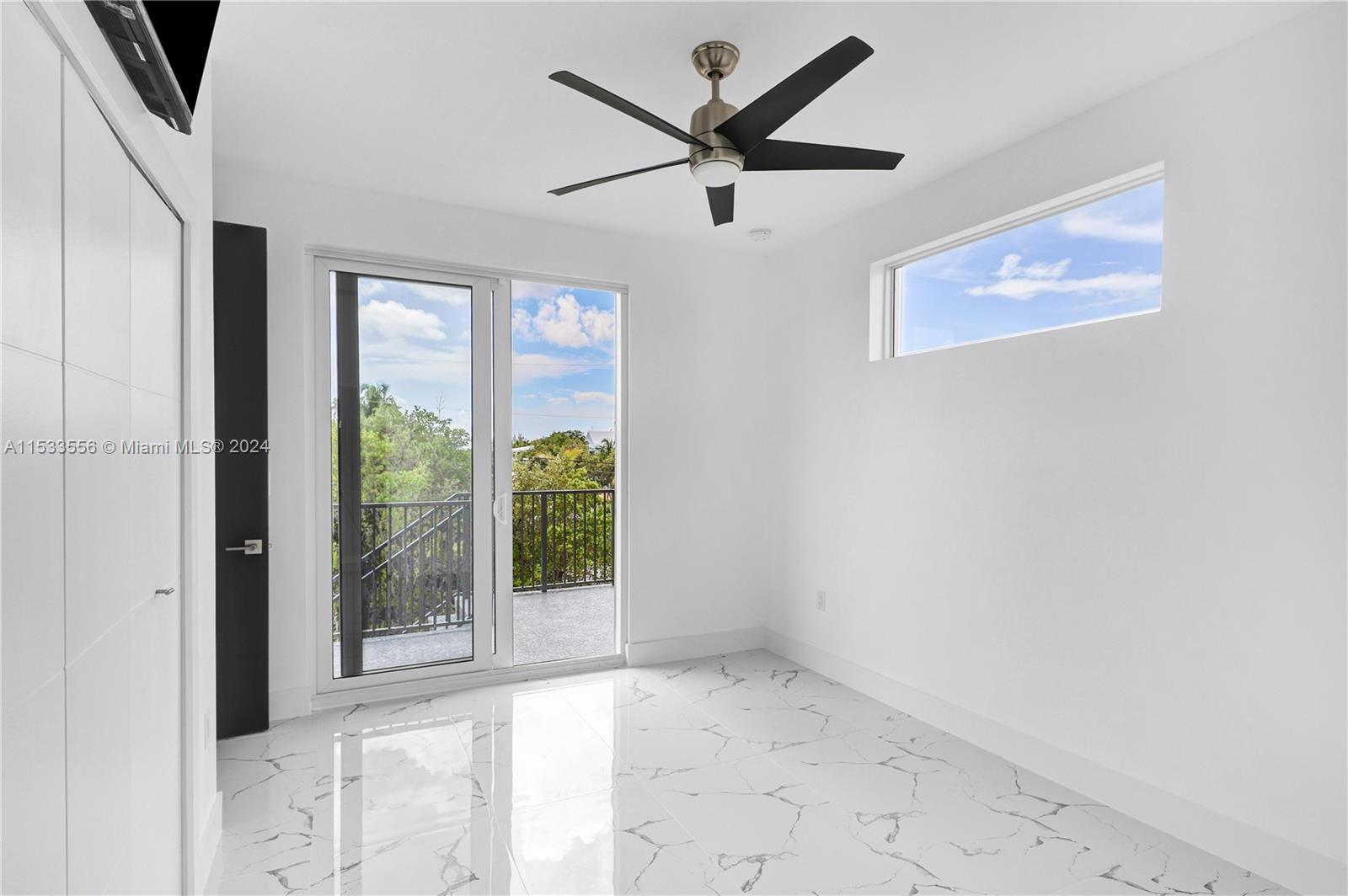 1st Floor guest en-suite bedroom