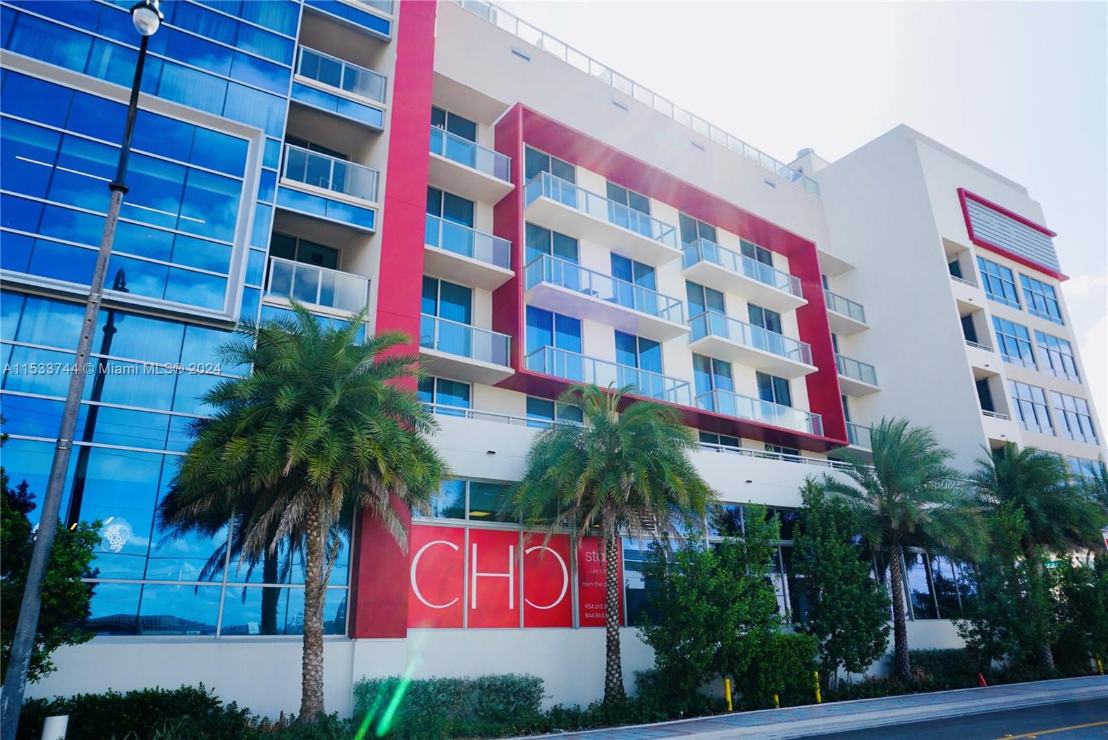 777 N Ocean Dr S232, Hollywood, Florida 33019, 2 Bedrooms Bedrooms, ,2 BathroomsBathrooms,Residential,For Sale,777 N Ocean Dr S232,A11533744