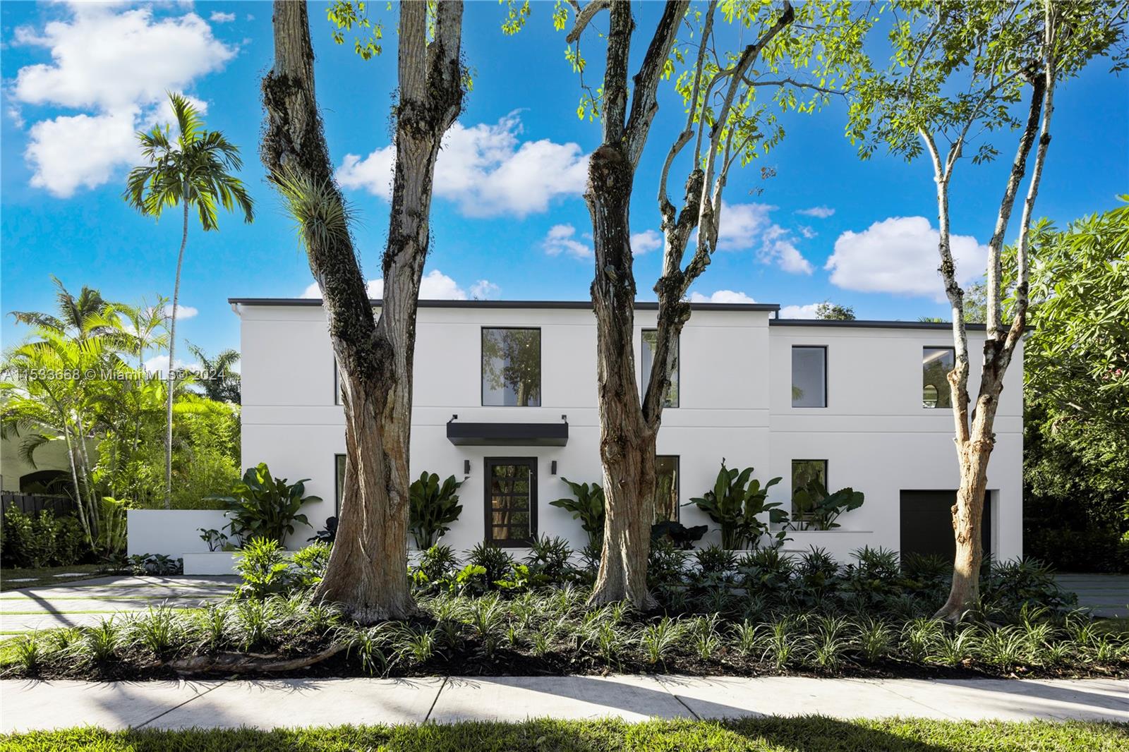 1830 Opechee Dr, Coconut Grove, FL, 33133 United States, 5 Bedrooms Bedrooms, ,5 BathroomsBathrooms,Residential,For Sale,Opechee Dr,A11533668