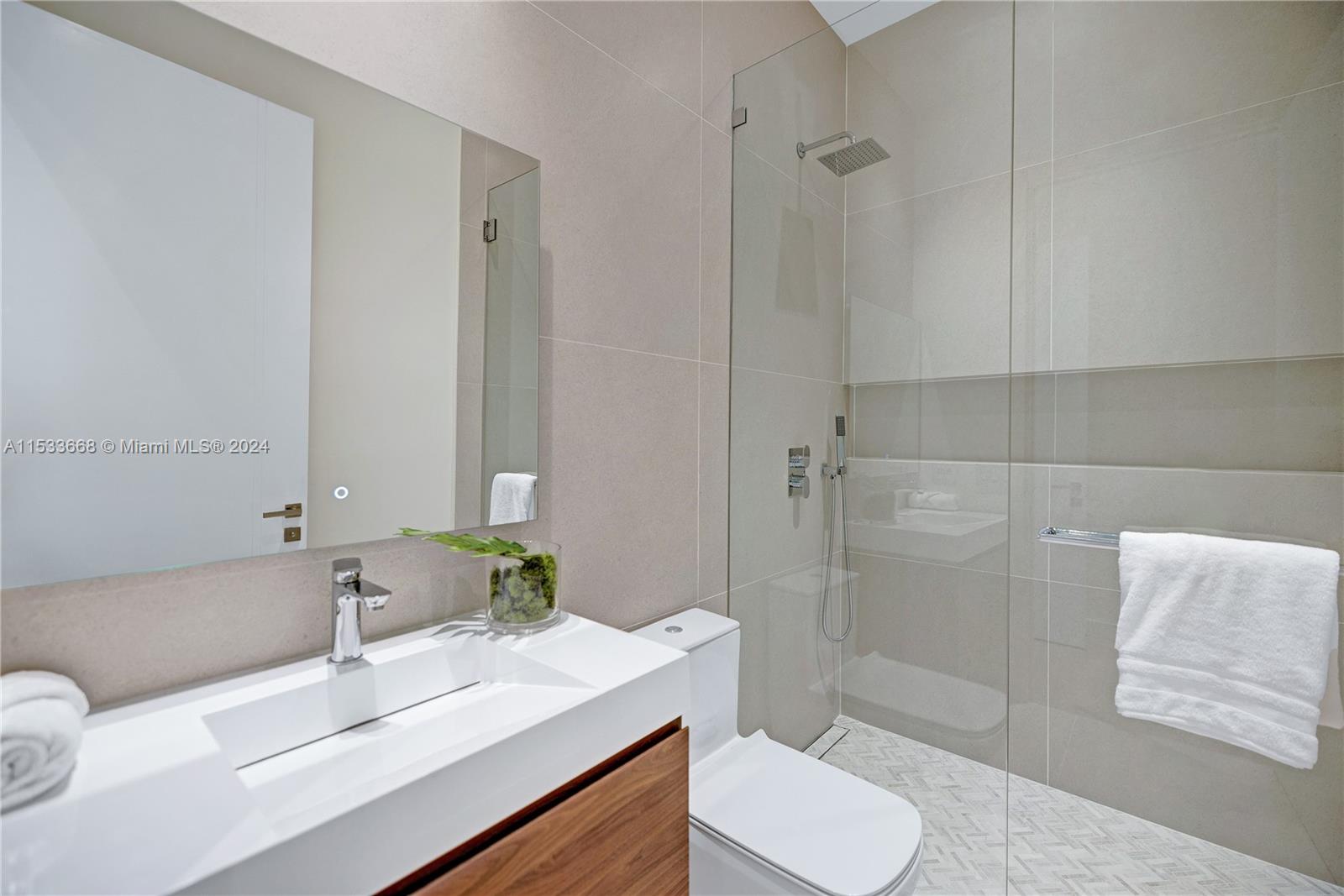 1830 Opechee Dr, Coconut Grove, FL, 33133 United States, 5 Bedrooms Bedrooms, ,5 BathroomsBathrooms,Residential,For Sale,Opechee Dr,A11533668