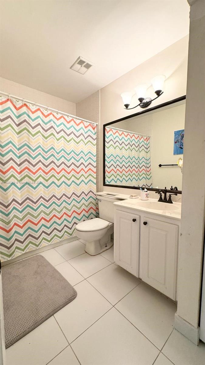 20907 Leeward Ct 255-5, Aventura, Florida 33180, 3 Bedrooms Bedrooms, ,2 BathroomsBathrooms,Residential,For Sale,20907 Leeward Ct 255-5,A11525369