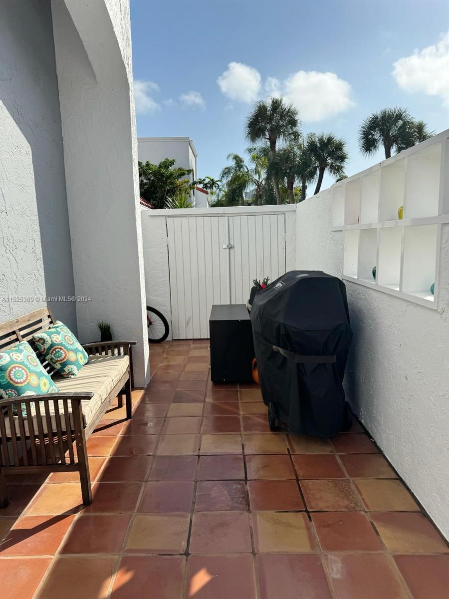 20907 Leeward Ct 255-5, Aventura, Florida 33180, 3 Bedrooms Bedrooms, ,2 BathroomsBathrooms,Residential,For Sale,20907 Leeward Ct 255-5,A11525369