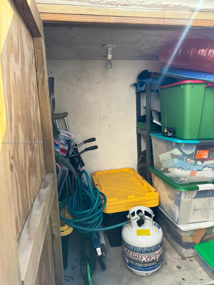 20907 Leeward Ct 255-5, Aventura, Florida 33180, 3 Bedrooms Bedrooms, ,2 BathroomsBathrooms,Residential,For Sale,20907 Leeward Ct 255-5,A11525369