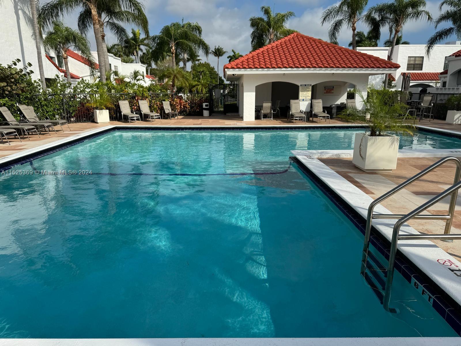 20907 Leeward Ct 255-5, Aventura, Florida 33180, 3 Bedrooms Bedrooms, ,2 BathroomsBathrooms,Residential,For Sale,20907 Leeward Ct 255-5,A11525369