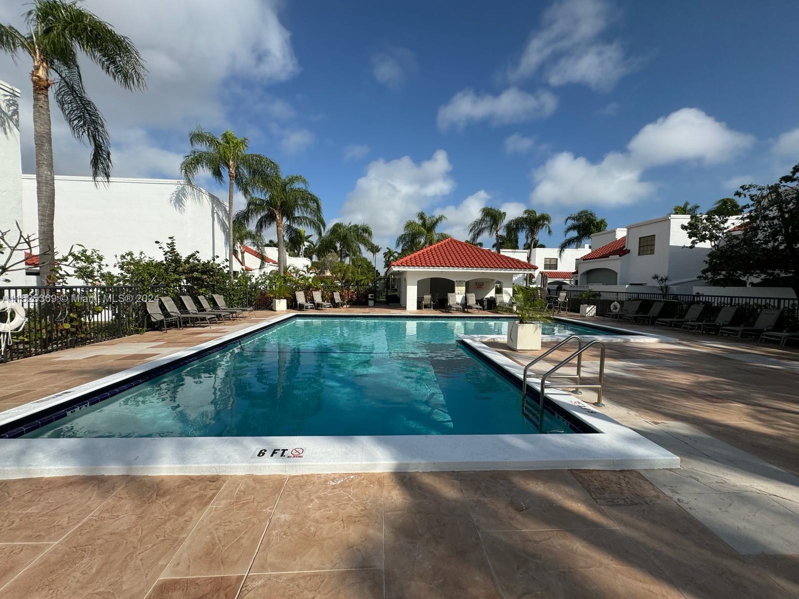 20907 Leeward Ct 255-5, Aventura, Florida 33180, 3 Bedrooms Bedrooms, ,2 BathroomsBathrooms,Residential,For Sale,20907 Leeward Ct 255-5,A11525369