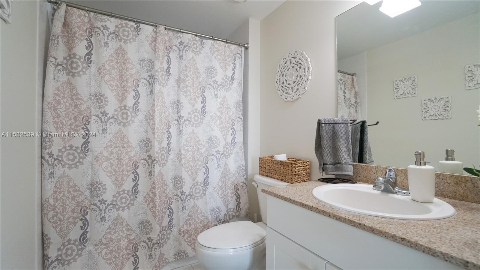 117 NW 42nd Ave 708, Miami, Florida 33126, 2 Bedrooms Bedrooms, ,2 BathroomsBathrooms,Residentiallease,For Rent,117 NW 42nd Ave 708,A11532539