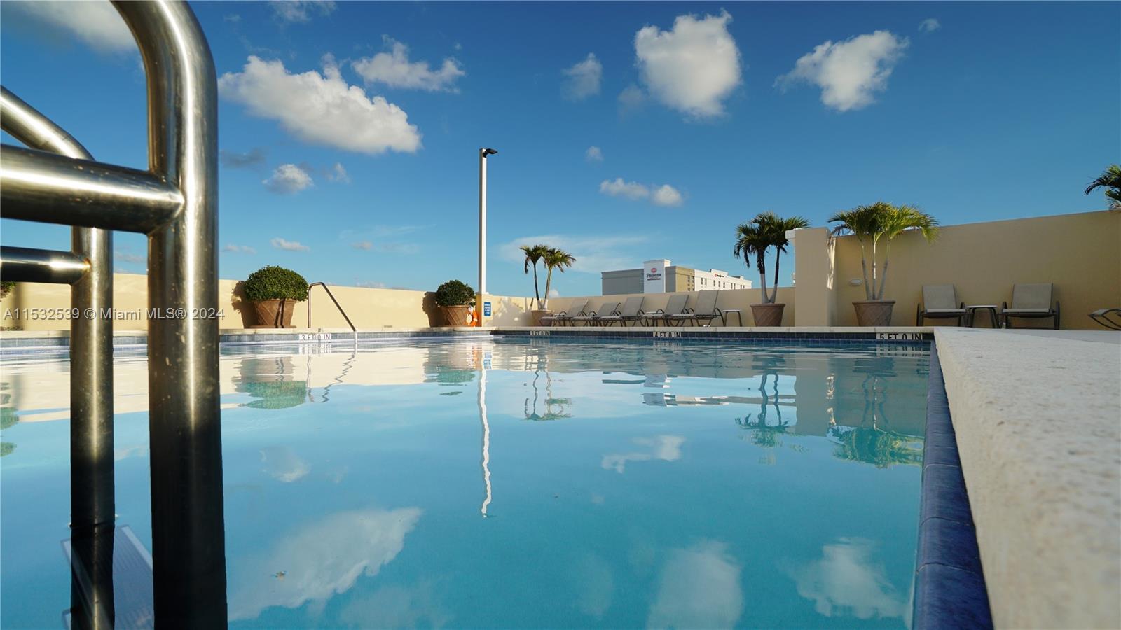 117 NW 42nd Ave 708, Miami, Florida 33126, 2 Bedrooms Bedrooms, ,2 BathroomsBathrooms,Residentiallease,For Rent,117 NW 42nd Ave 708,A11532539