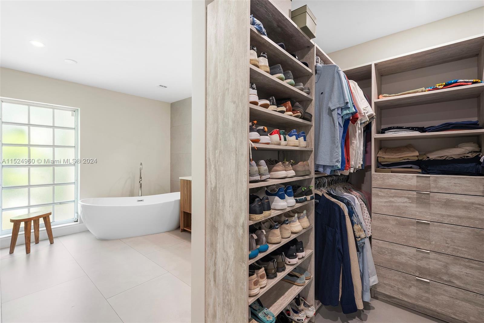 11655 Old Cutler Rd, Coral Gables, FL, 33156 United States, 5 Bedrooms Bedrooms, ,4 BathroomsBathrooms,Residential,For Sale,Old Cutler Rd,A11524960