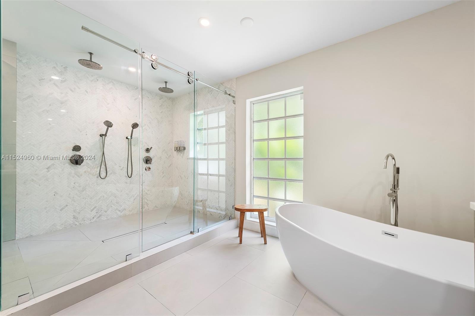 11655 Old Cutler Rd, Coral Gables, FL, 33156 United States, 5 Bedrooms Bedrooms, ,4 BathroomsBathrooms,Residential,For Sale,Old Cutler Rd,A11524960