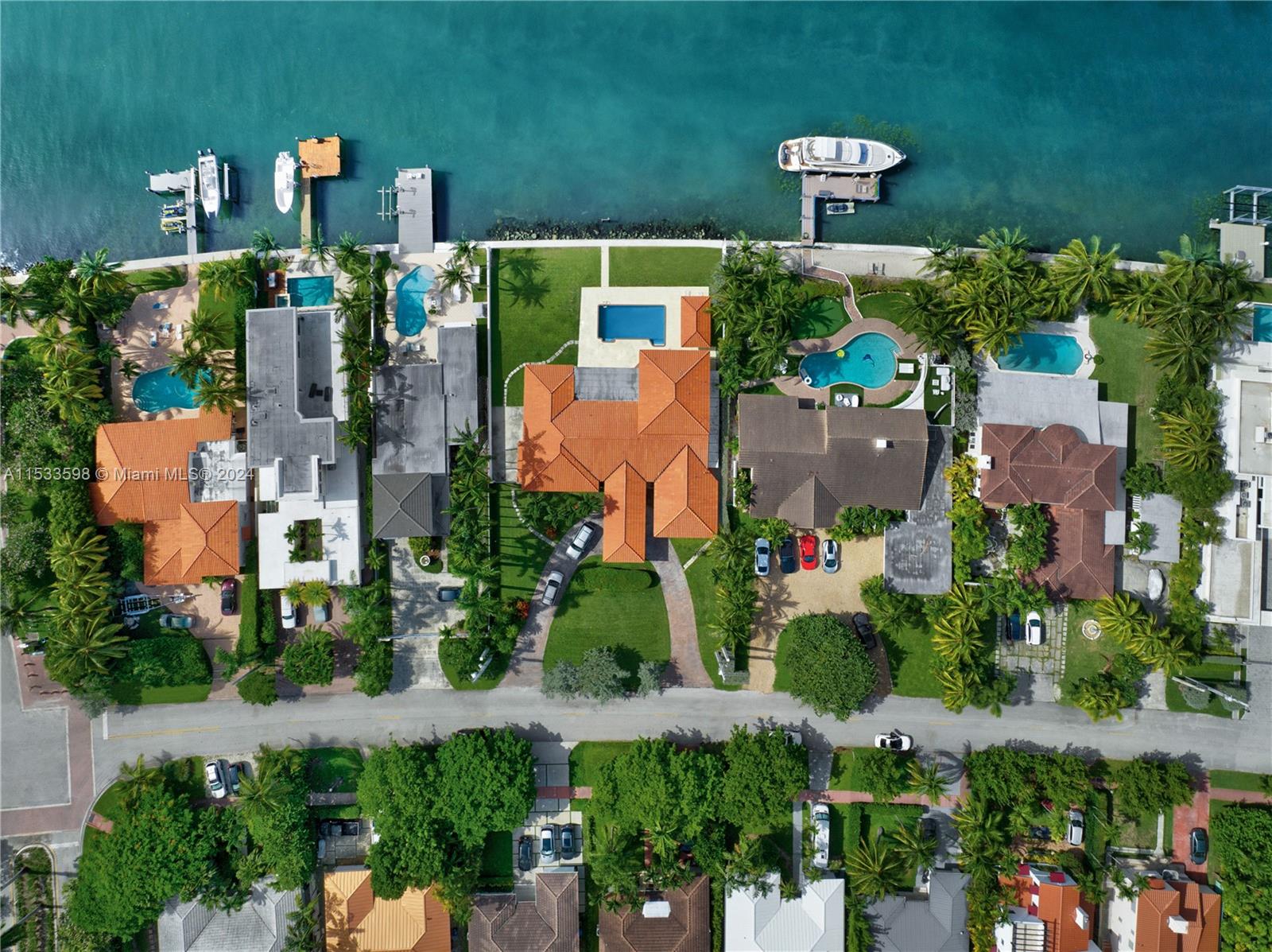 1730 Bay Dr, Miami Beach, Florida 33141, 5 Bedrooms Bedrooms, ,3 BathroomsBathrooms,Residential,For Sale,1730 Bay Dr,A11533598