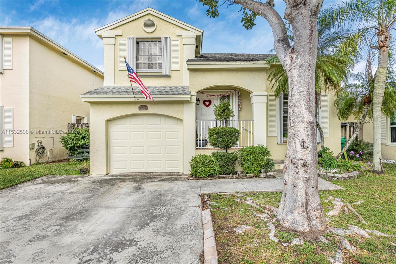 11787 SW 99th Ln  For Sale A11532598, FL