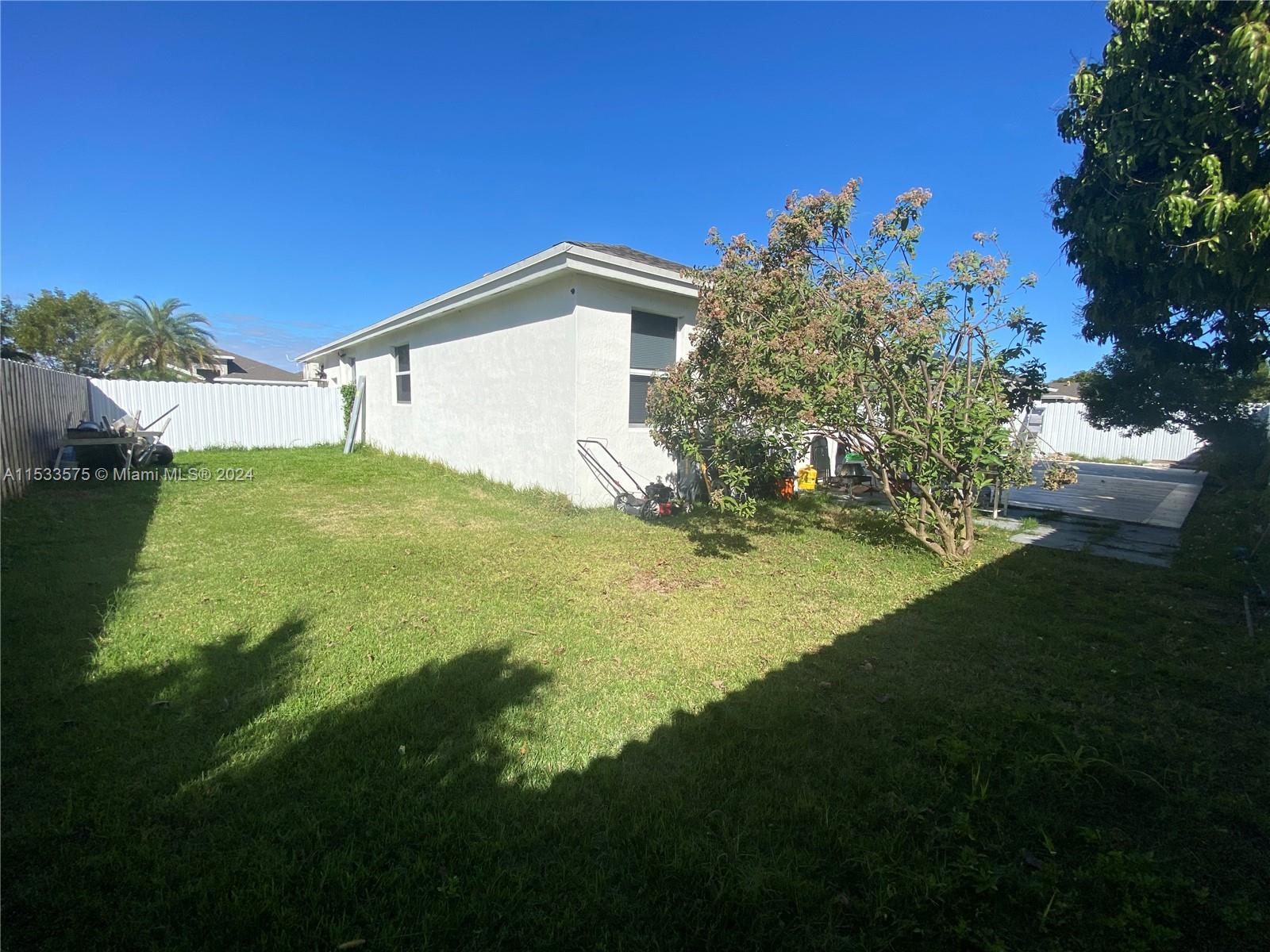 27583 SW 133rd Ave, Homestead, Florida 33032, 6 Bedrooms Bedrooms, ,4 BathroomsBathrooms,Residential,For Sale,27583 SW 133rd Ave,A11533575