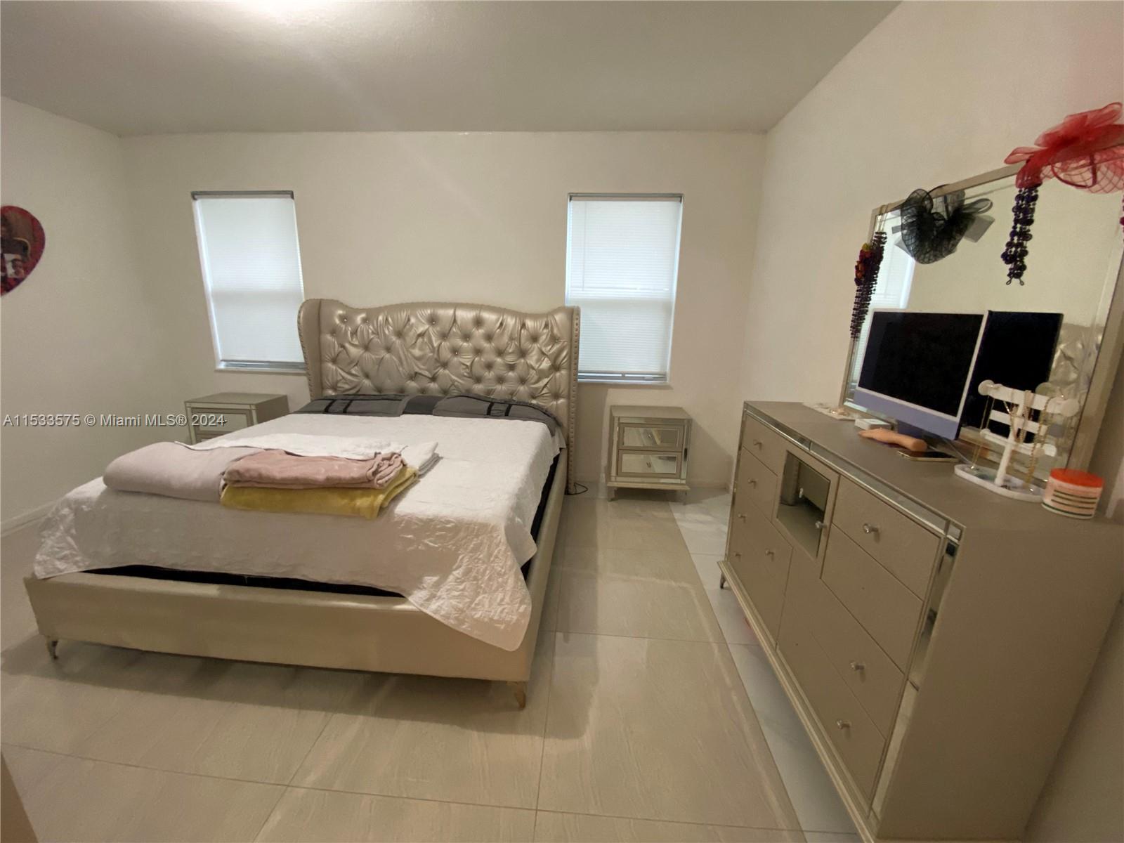 27583 SW 133rd Ave, Homestead, Florida 33032, 6 Bedrooms Bedrooms, ,4 BathroomsBathrooms,Residential,For Sale,27583 SW 133rd Ave,A11533575