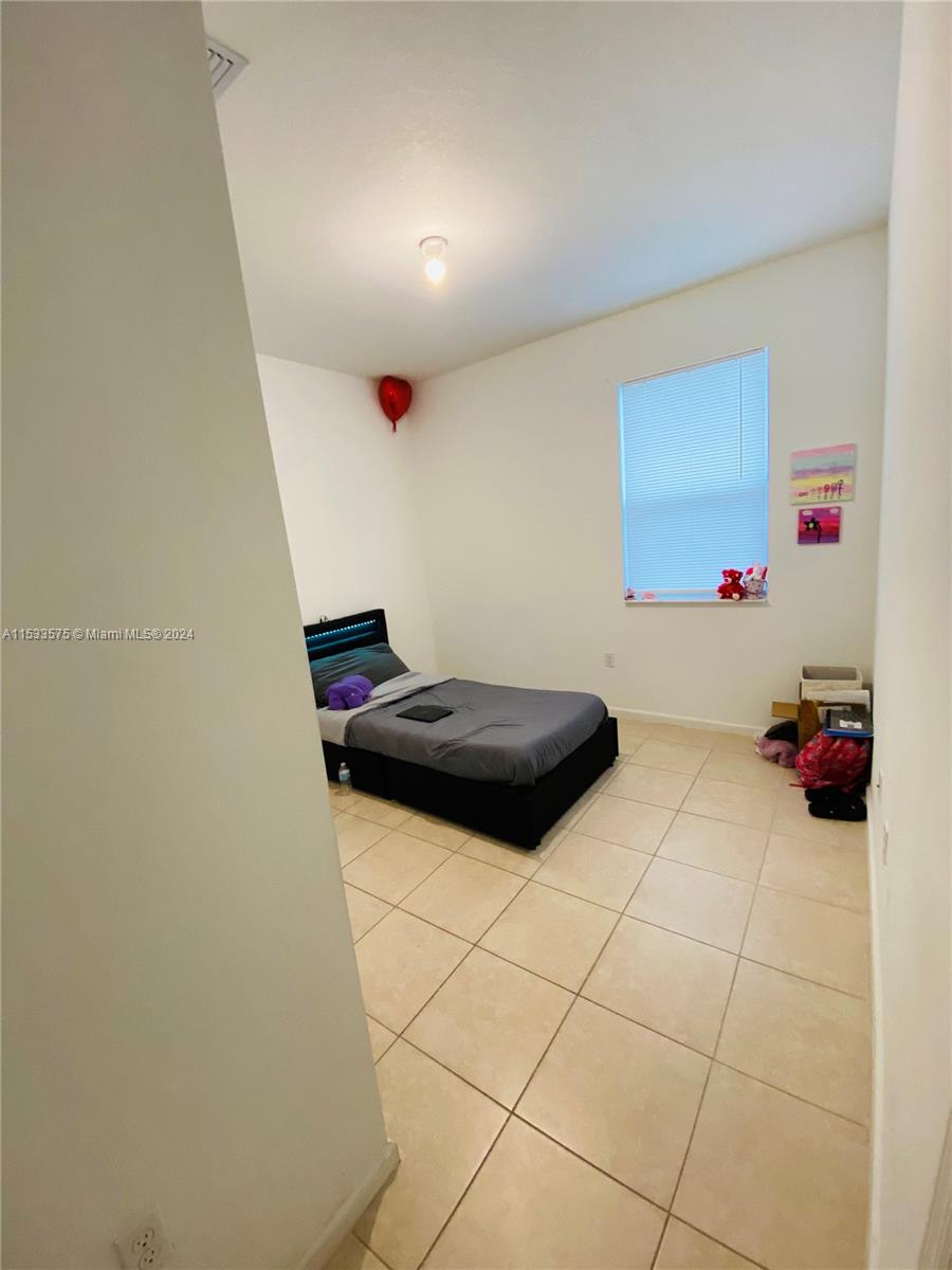 27583 SW 133rd Ave, Homestead, Florida 33032, 6 Bedrooms Bedrooms, ,4 BathroomsBathrooms,Residential,For Sale,27583 SW 133rd Ave,A11533575