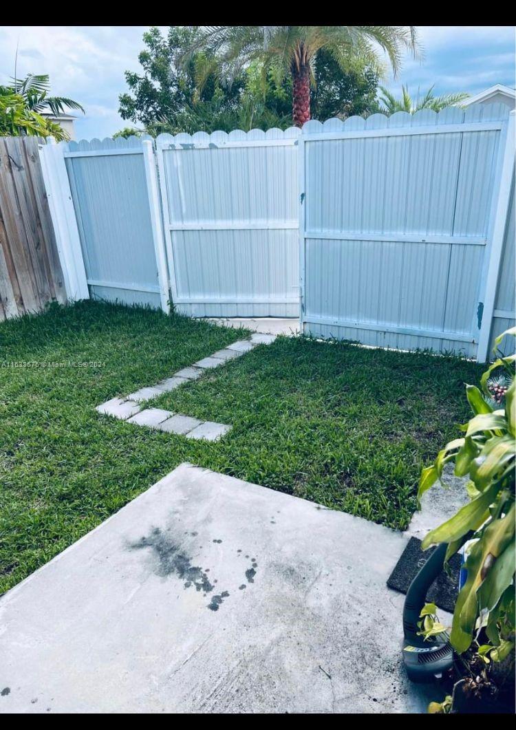 27583 SW 133rd Ave, Homestead, Florida 33032, 6 Bedrooms Bedrooms, ,4 BathroomsBathrooms,Residential,For Sale,27583 SW 133rd Ave,A11533575