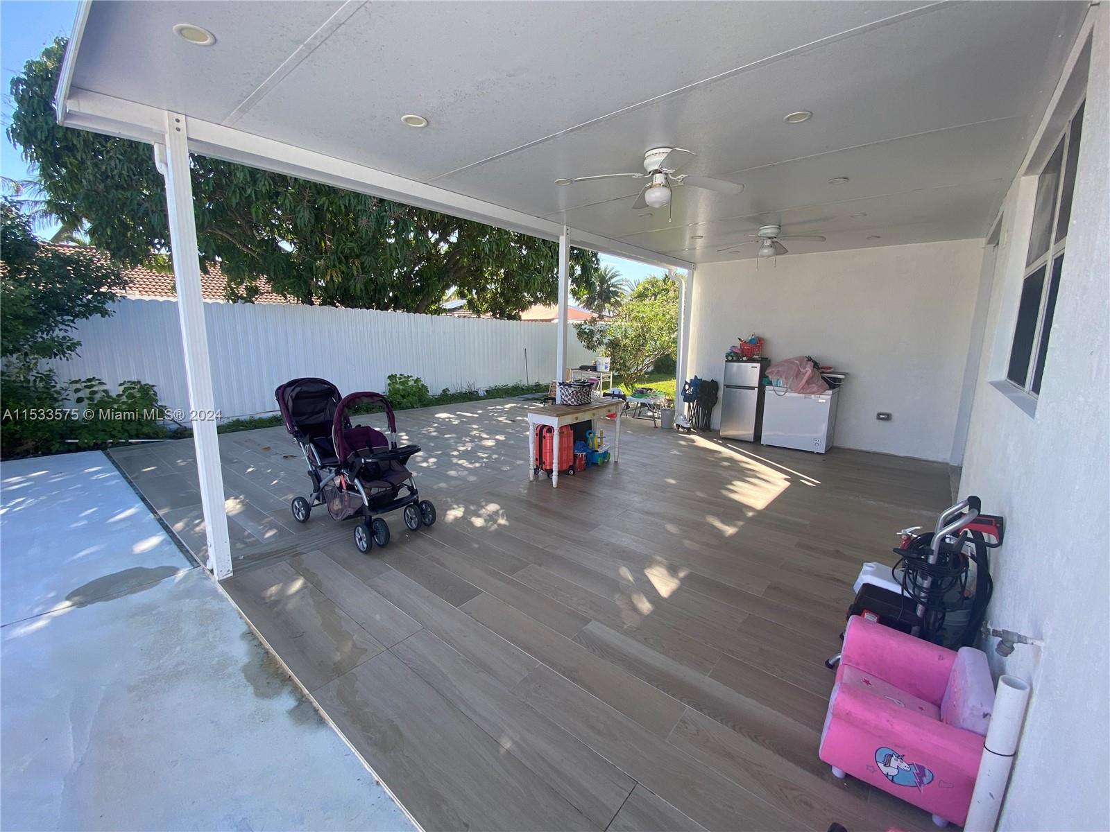 27583 SW 133rd Ave, Homestead, Florida 33032, 6 Bedrooms Bedrooms, ,4 BathroomsBathrooms,Residential,For Sale,27583 SW 133rd Ave,A11533575