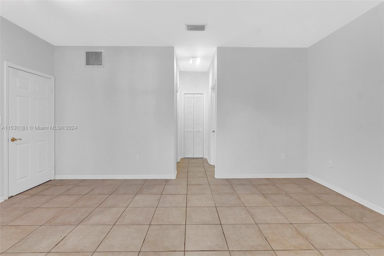 721 Biltmore Way 101, Coral Gables, Florida 33134, 1 Bedroom Bedrooms, ,1 BathroomBathrooms,Residential,For Sale,721 Biltmore Way 101,A11530181
