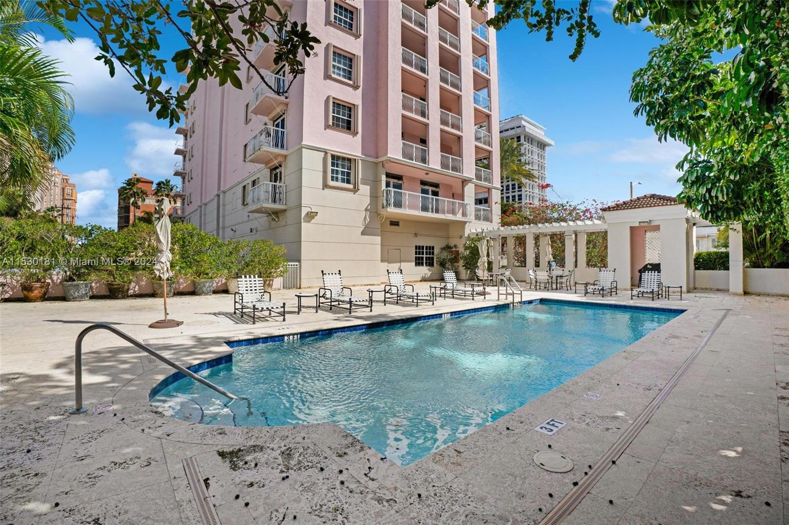 721 Biltmore Way 101, Coral Gables, Florida 33134, 1 Bedroom Bedrooms, ,1 BathroomBathrooms,Residential,For Sale,721 Biltmore Way 101,A11530181