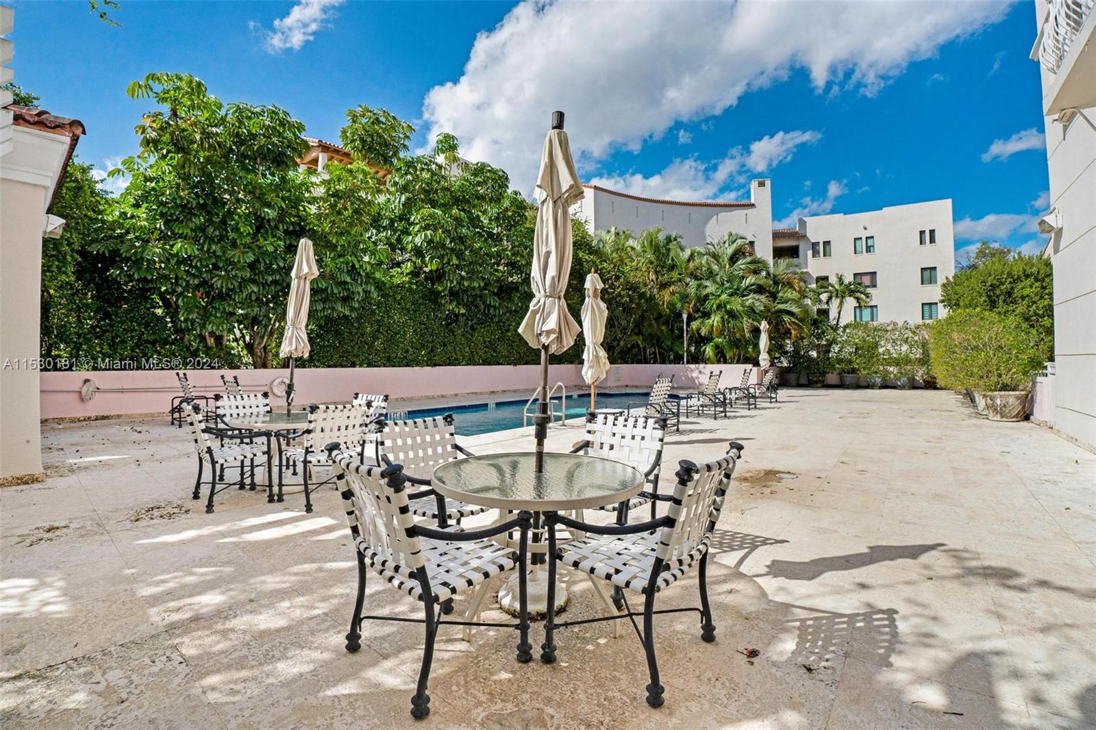 721 Biltmore Way 101, Coral Gables, Florida 33134, 1 Bedroom Bedrooms, ,1 BathroomBathrooms,Residential,For Sale,721 Biltmore Way 101,A11530181
