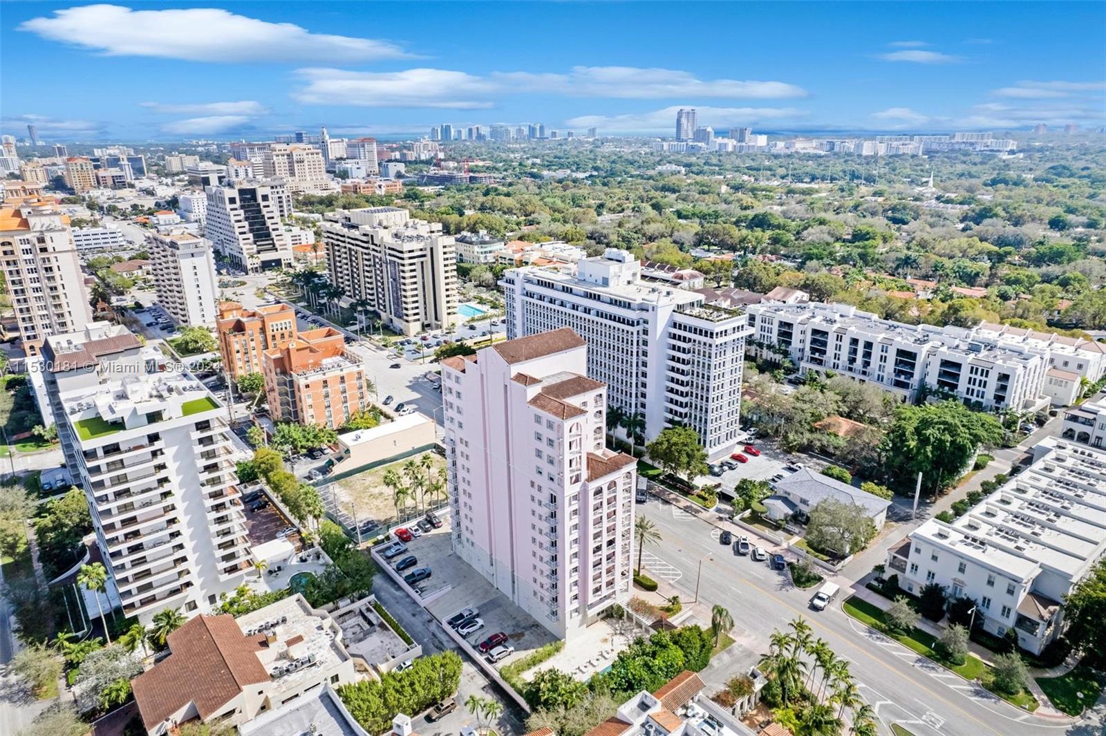 721 Biltmore Way 101, Coral Gables, Florida 33134, 1 Bedroom Bedrooms, ,1 BathroomBathrooms,Residential,For Sale,721 Biltmore Way 101,A11530181