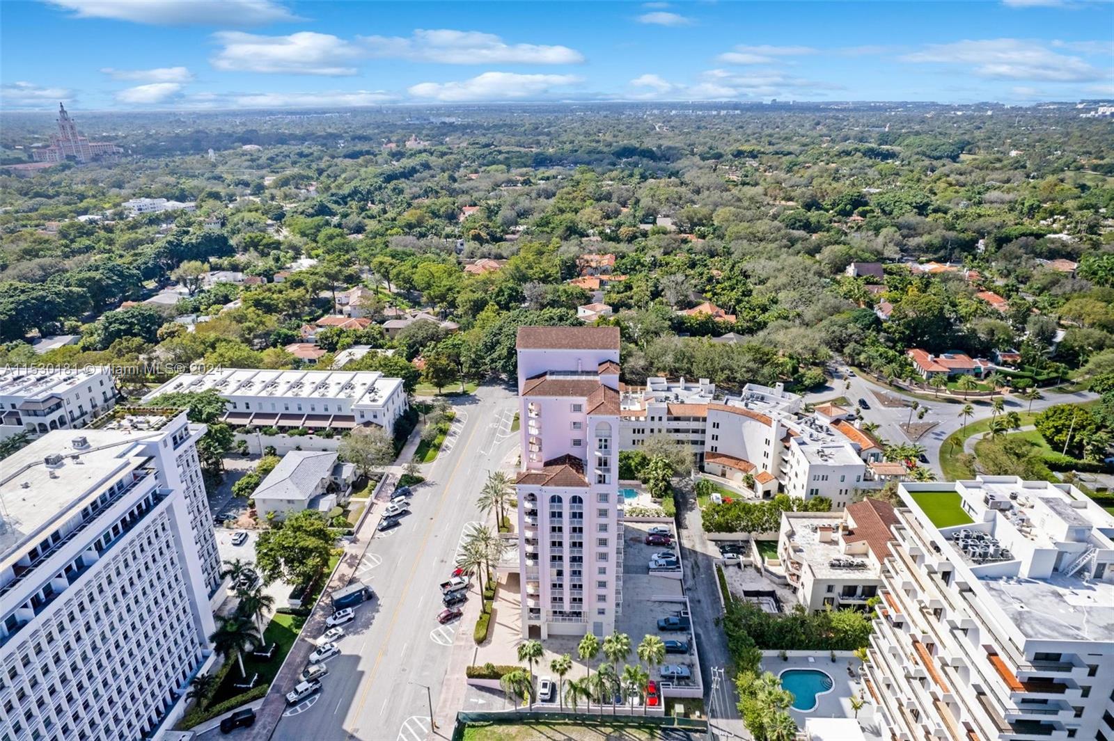 721 Biltmore Way 101, Coral Gables, Florida 33134, 1 Bedroom Bedrooms, ,1 BathroomBathrooms,Residential,For Sale,721 Biltmore Way 101,A11530181