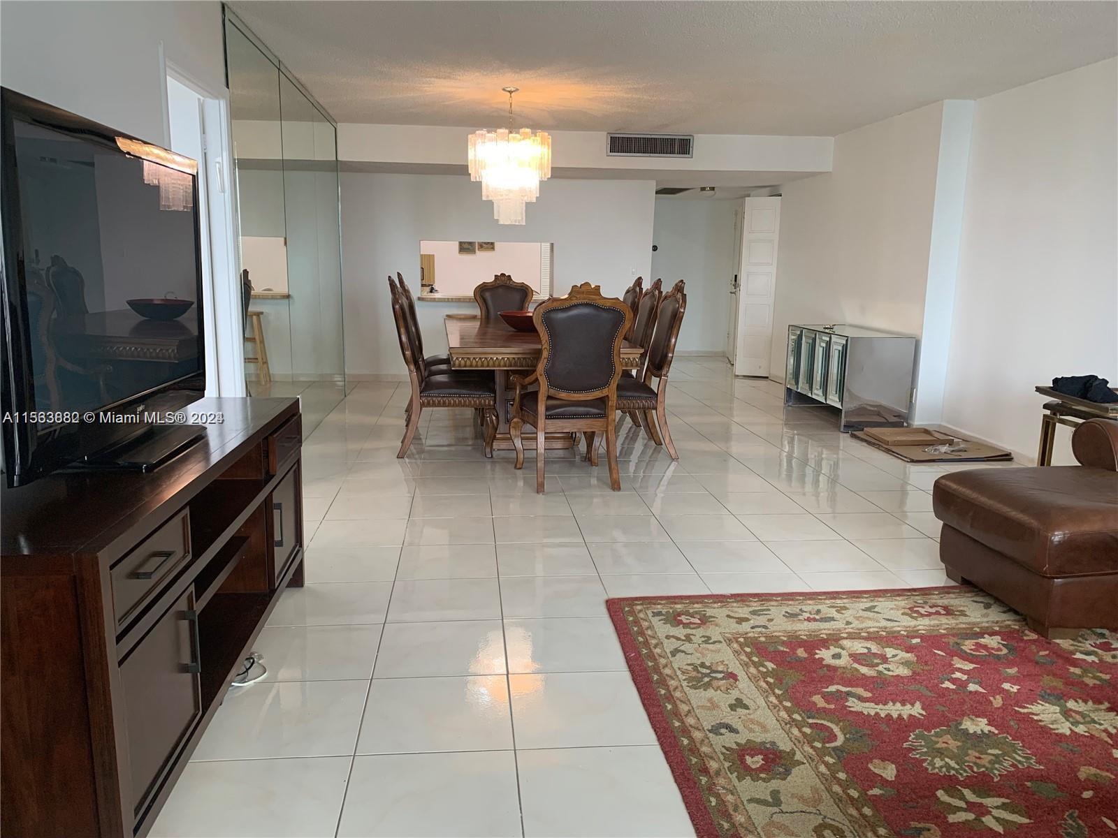 2500 Parkview Dr 1721, Hallandale Beach, Florida 33009, 2 Bedrooms Bedrooms, ,2 BathroomsBathrooms,Residentiallease,For Rent,2500 Parkview Dr 1721,A11533882